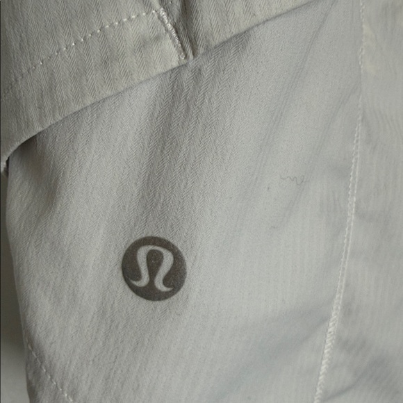 Lululemon Speed Up Short *2.5" White Size 6 Running Pockets Lined EUC - Picture 3 of 11
